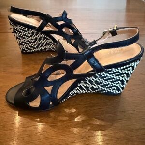 Aquatalia Vero Cuoio Womens Black & White Cut Out Wedge Sandal